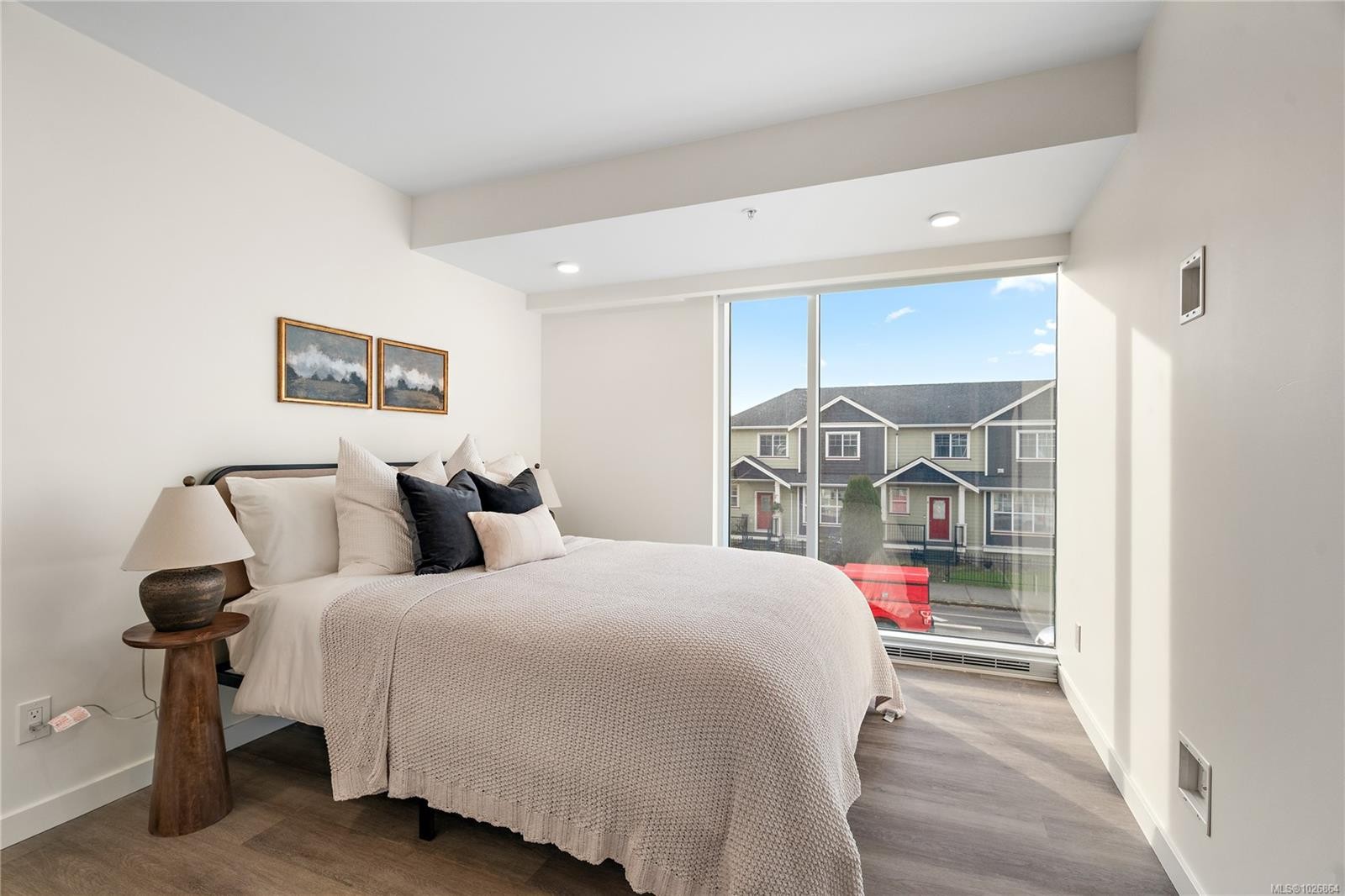 Th3-1102 Esquimalt Rd, Esquimalt, BC