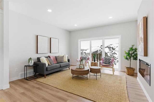 17 Parkrose Pl, St Adolphe, MB