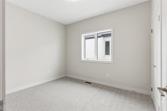 17 Parkrose Pl, St Adolphe, MB