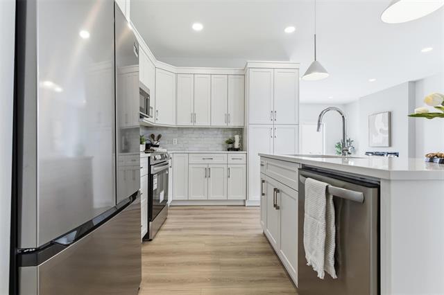 17 Parkrose Pl, St Adolphe, MB