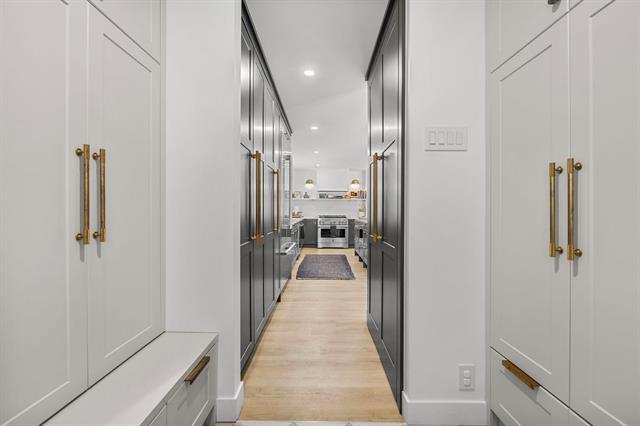 120 Mountbatten Ave, Winnipeg, MB