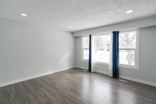 161 Avaco Dr, Winnipeg, MB