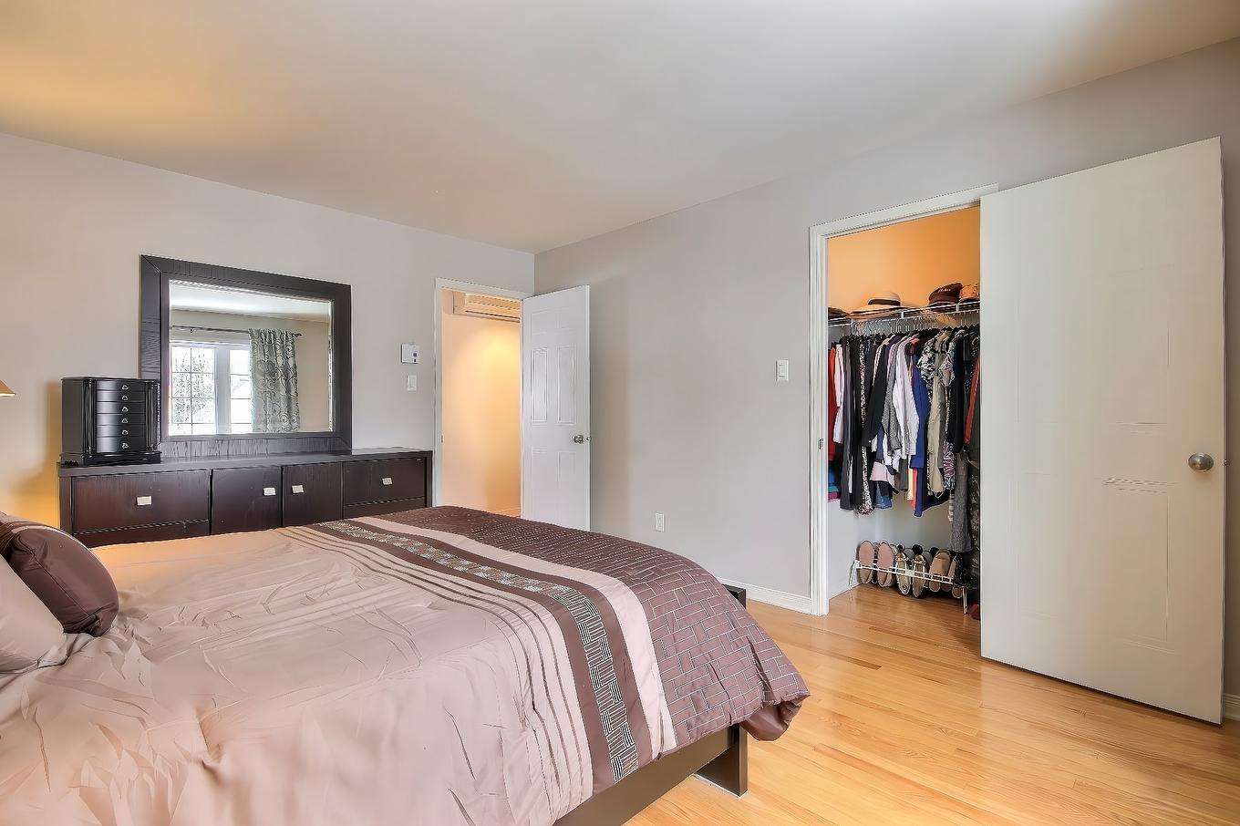 Chambre à coucher principale - 20 Rue Joseph-Bepka, Blainville, QC - Indoor Photo Showing Bedroom