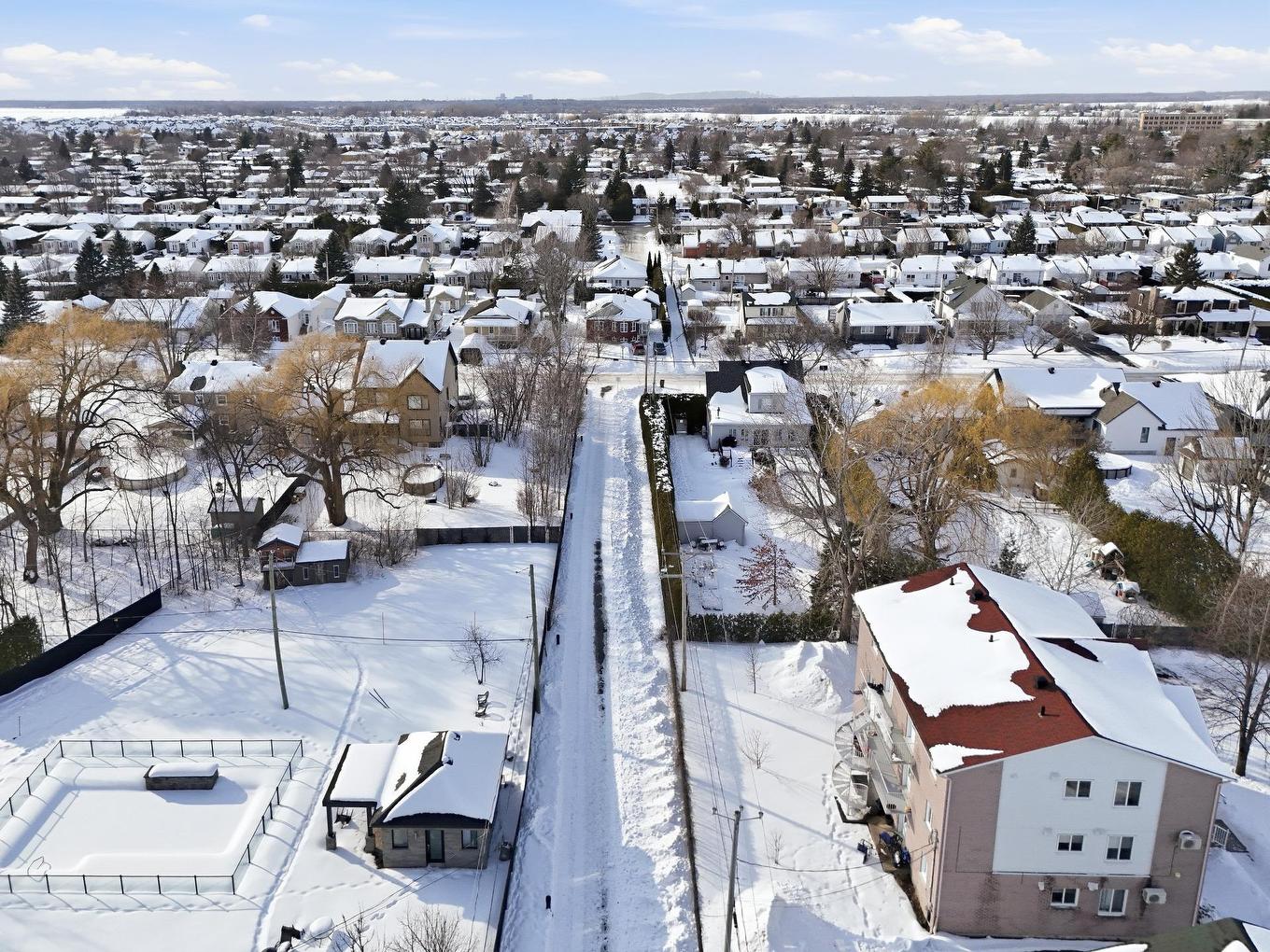 Aerial photo - 5-1381 Rue Zotique-Giard, Chambly, QC - Outdoor With View