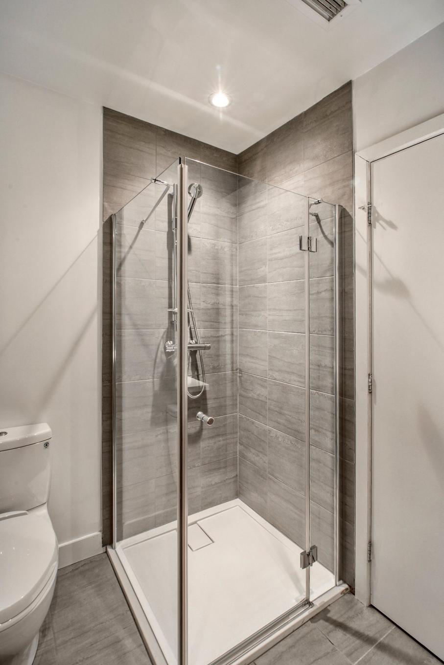 Salle de bains - 168 Rue De La Rotonde, Montréal (Verdun/Île-Des-Soeurs), QC