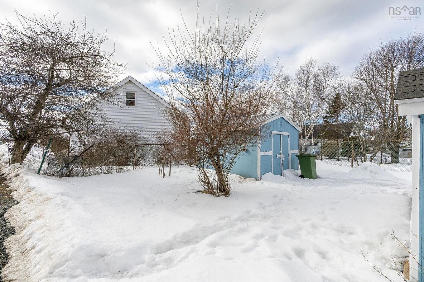 16 High Street, Dartmouth, NS