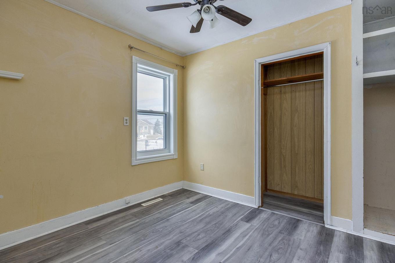 16 High Street, Dartmouth, NS