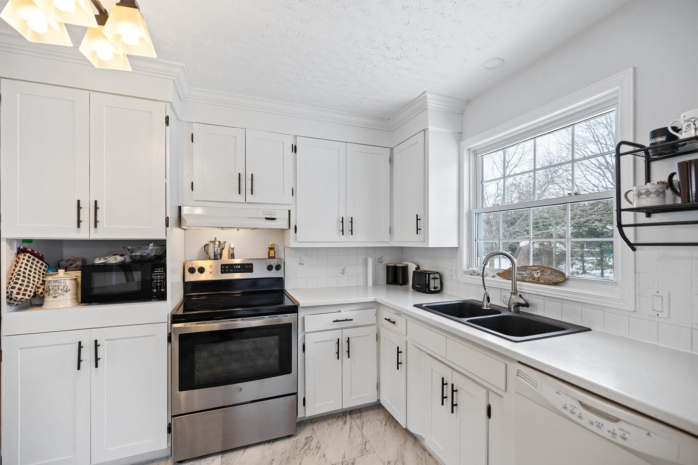 7 Emerald Drive, Charlottetown, PE