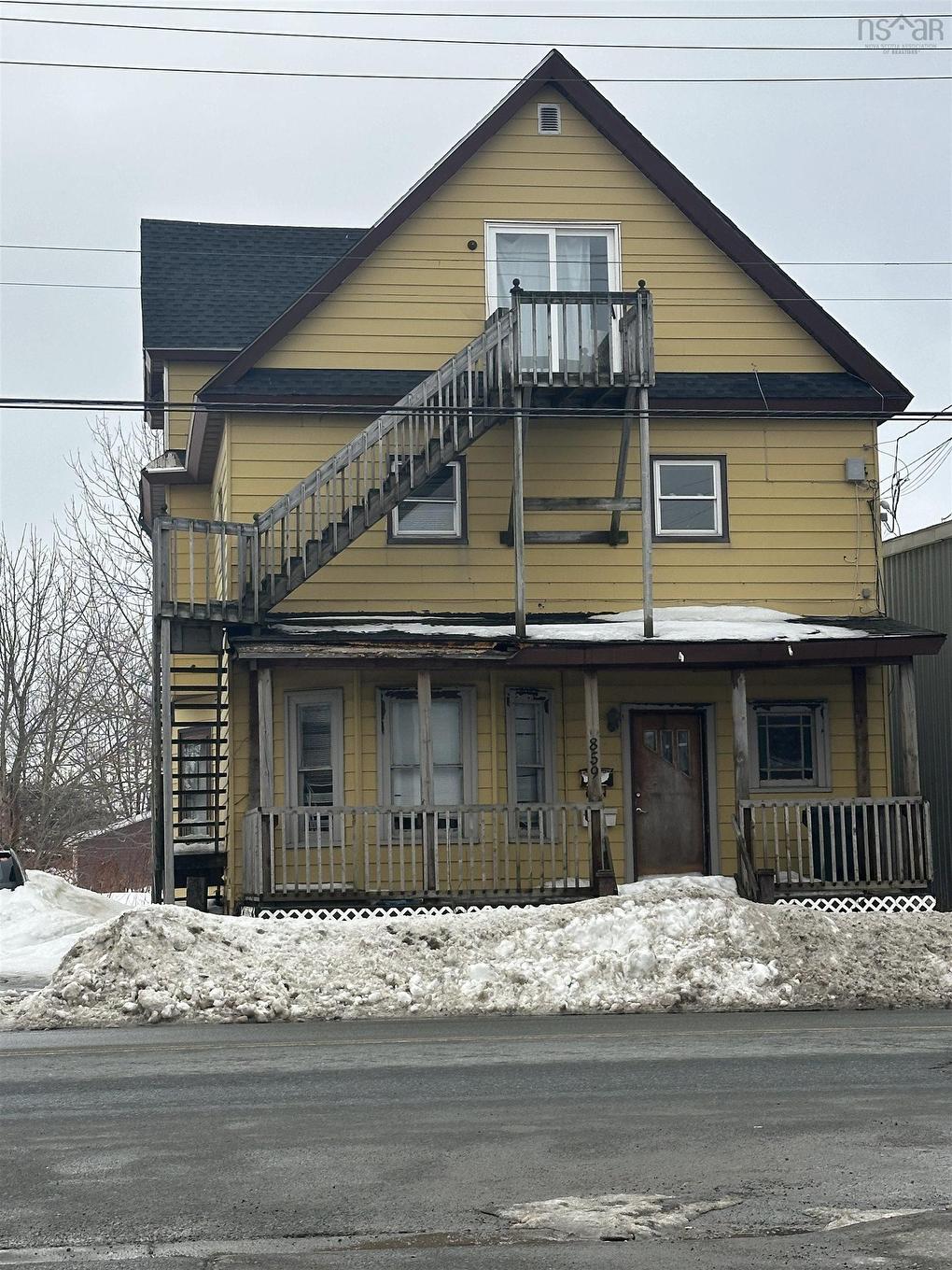 859 Victoria Road, Whitney Pier, NS