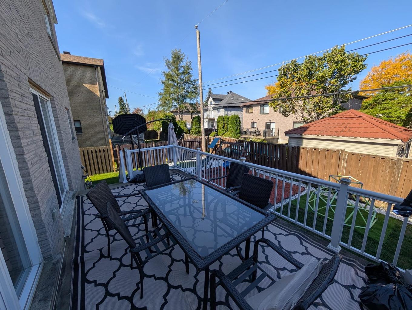Backyard - 349 Rue Roger-Pilon, Dollard-Des-Ormeaux, QC - Outdoor With Exterior
