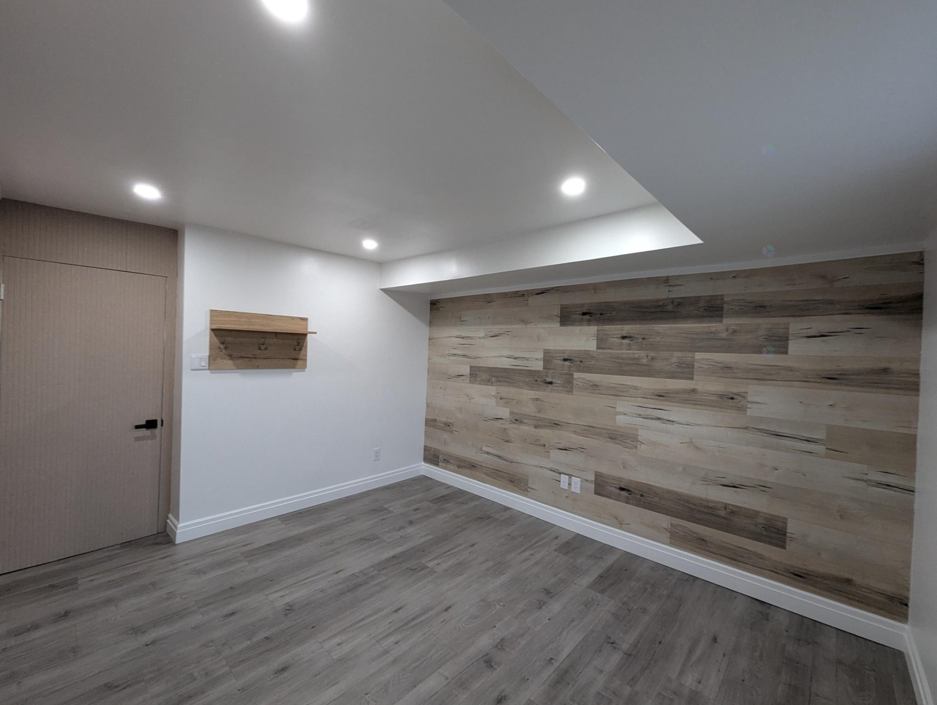 Bureau - 203-1811 Boul. Des Laurentides, Laval (Chomedey), QC - Indoor