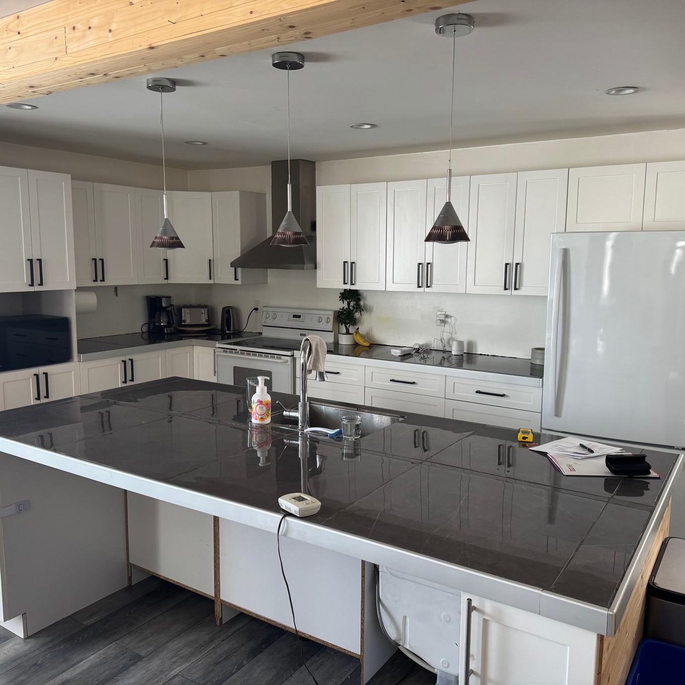 Kitchen - 121 Rue Cantin, Trois-Rivières, QC - Indoor Photo Showing Kitchen