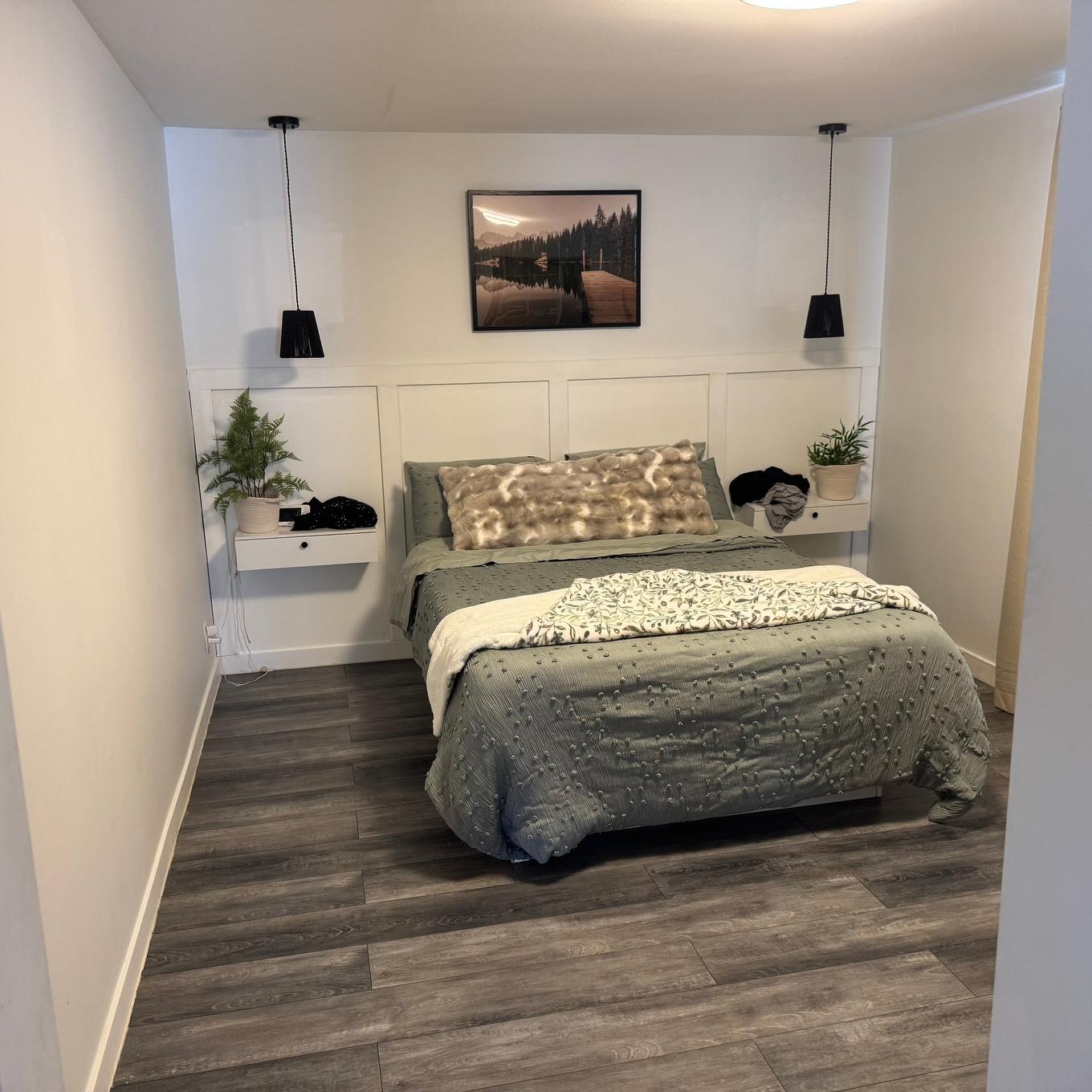 Primary bedroom - 121 Rue Cantin, Trois-Rivières, QC - Indoor Photo Showing Bedroom