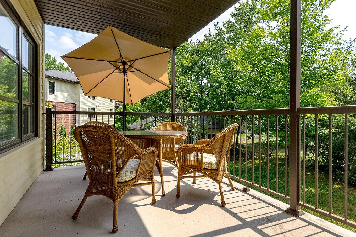 Patio - 202-131 Rue De Laviolette, Bromont, QC - Outdoor With Deck Patio Veranda With Exterior