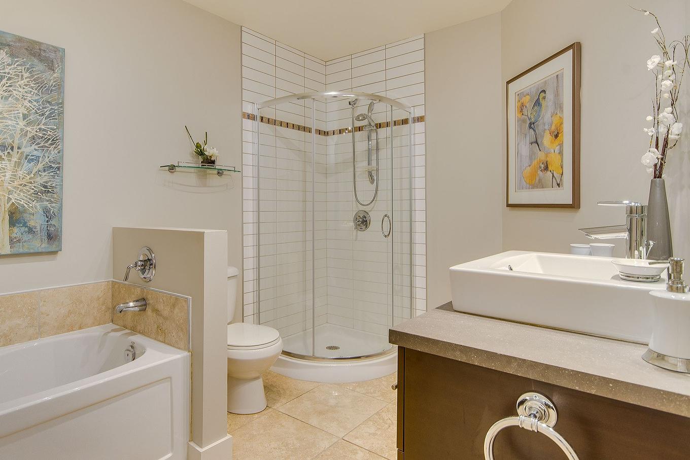 Bathroom - 202-131 Rue De Laviolette, Bromont, QC - Indoor Photo Showing Bathroom