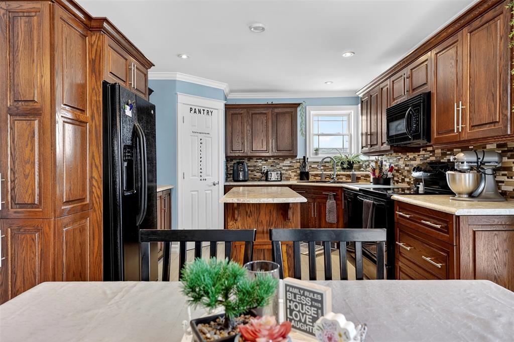 204 Glam Road, Clarkes Beach, NL