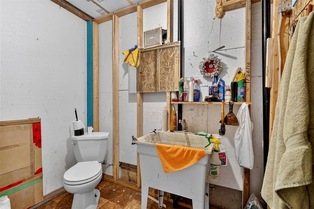 204 Glam Road, Clarkes Beach, NL