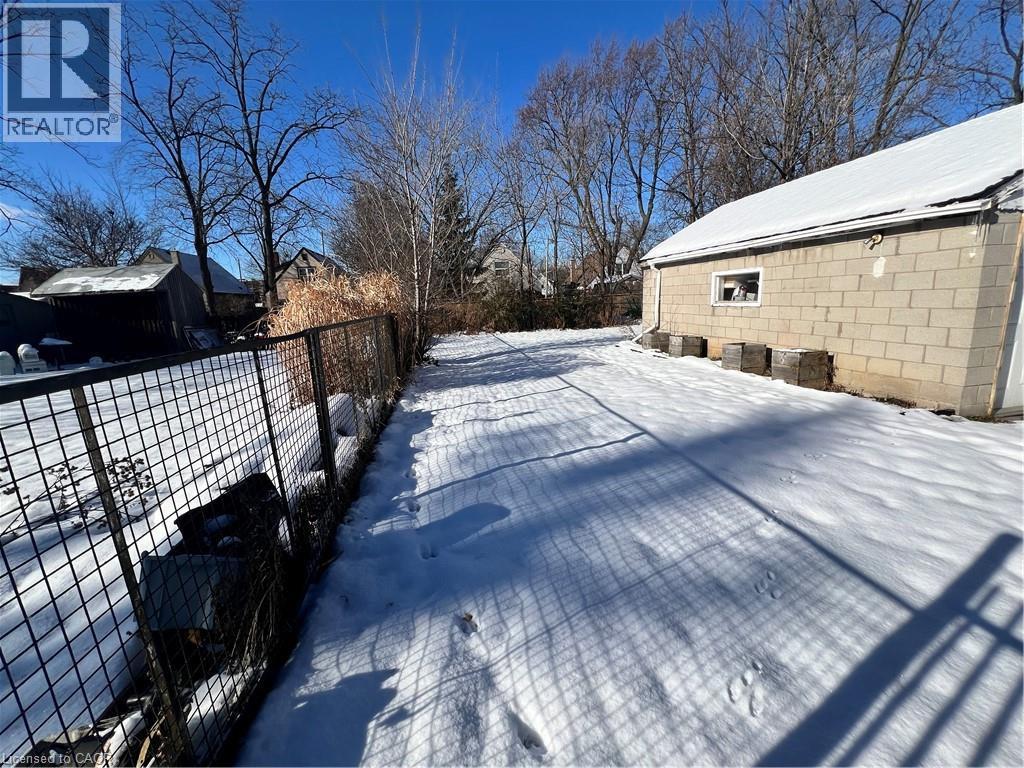 306 East 22Nd Street, Hamilton, ON - Outdoor