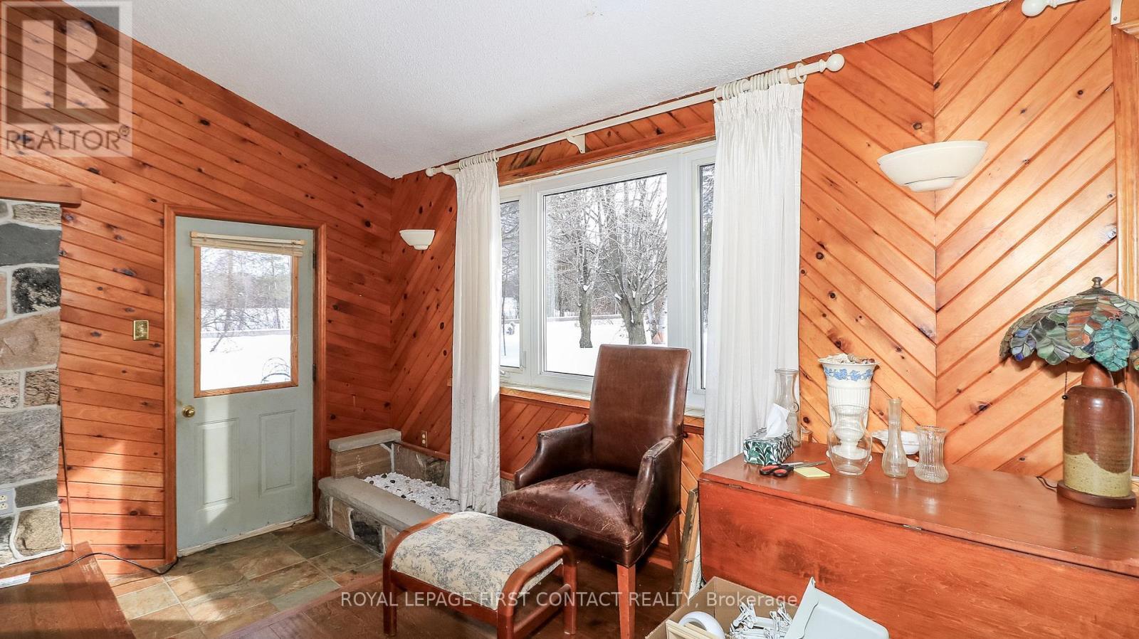 6237 2 Concession, Clearview, ON - Indoor