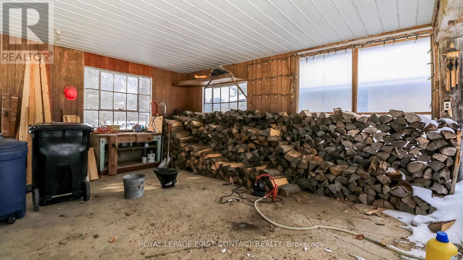 6237 2 Concession, Clearview, ON - Indoor Photo Showing Other Room