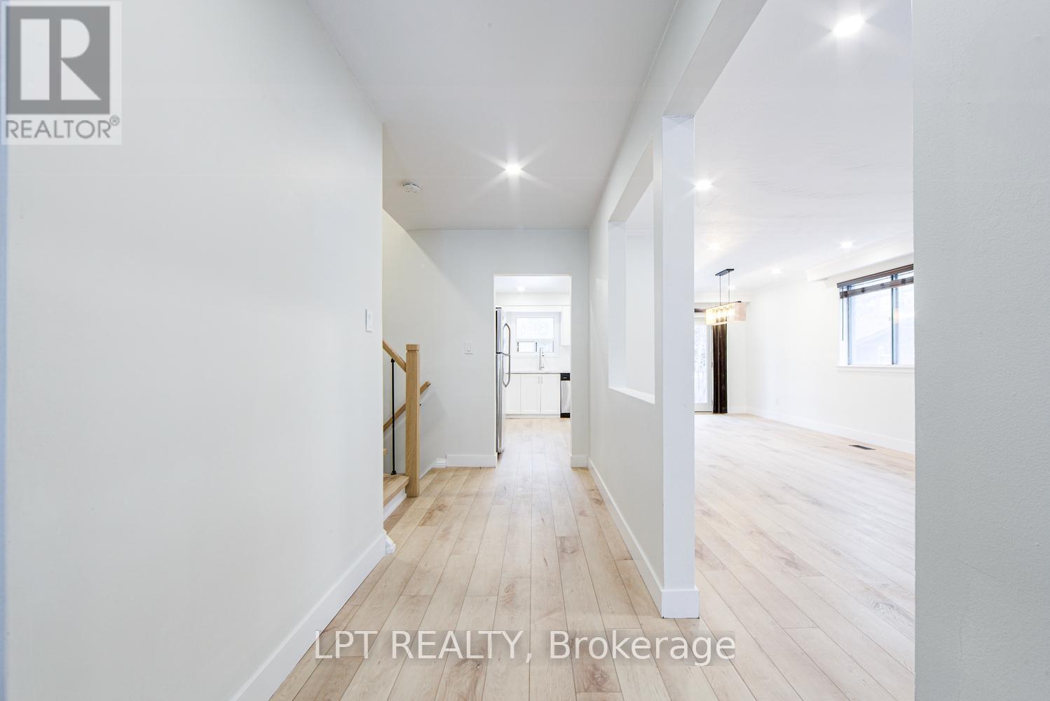 1519 Ogden Avenue, Mississauga, ON - Indoor Photo Showing Other Room