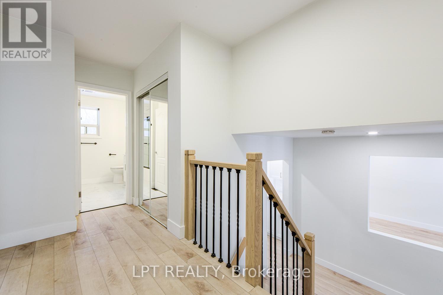 1519 Ogden Avenue, Mississauga, ON - Indoor Photo Showing Other Room