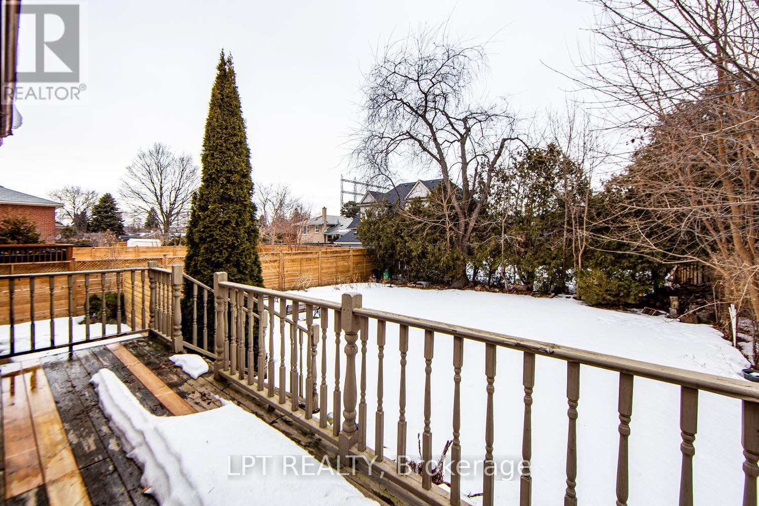 1519 Ogden Avenue, Mississauga, ON - Outdoor