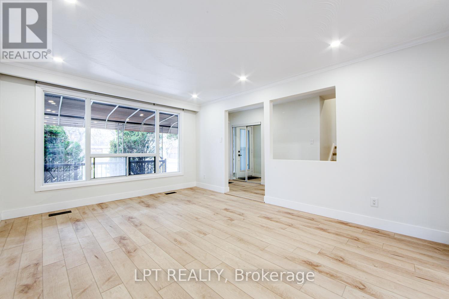 1519 Ogden Avenue, Mississauga, ON - Indoor Photo Showing Other Room