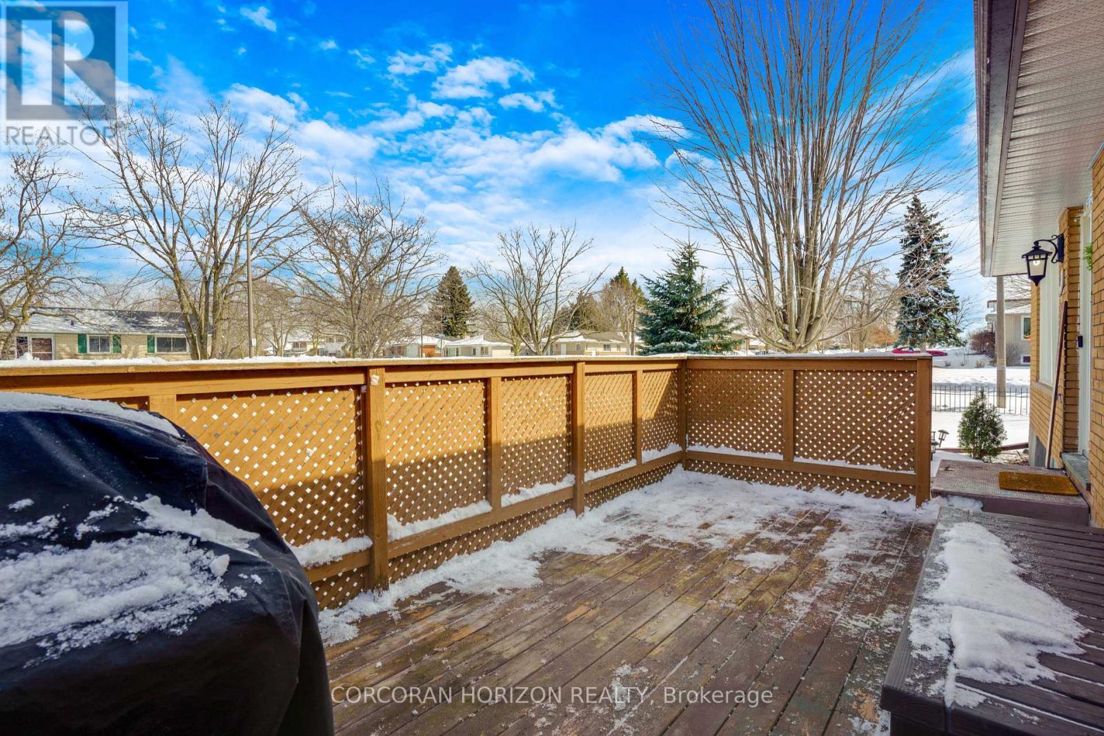 69 Eagen Drive, Kitchener, ON - Outdoor With Deck Patio Veranda