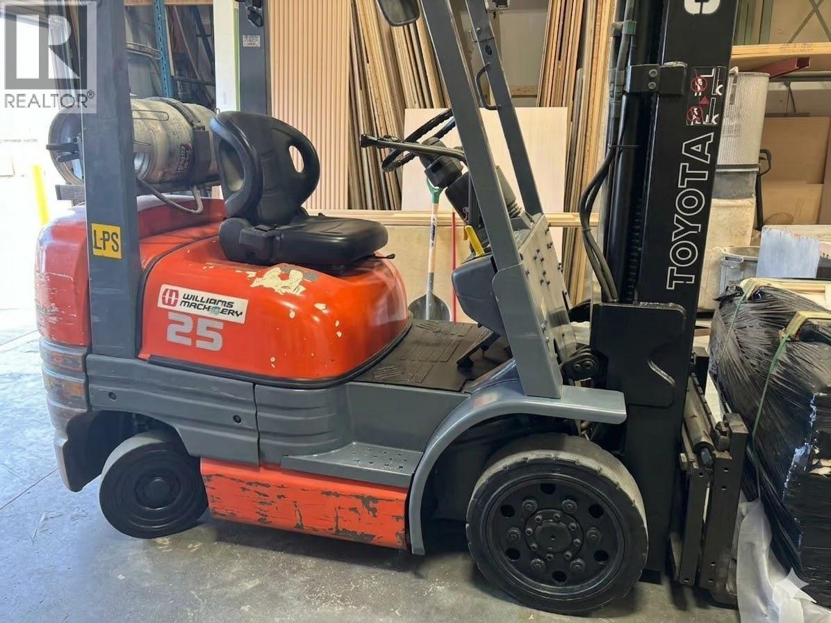 8568 Fraser Street, Vancouver, BC