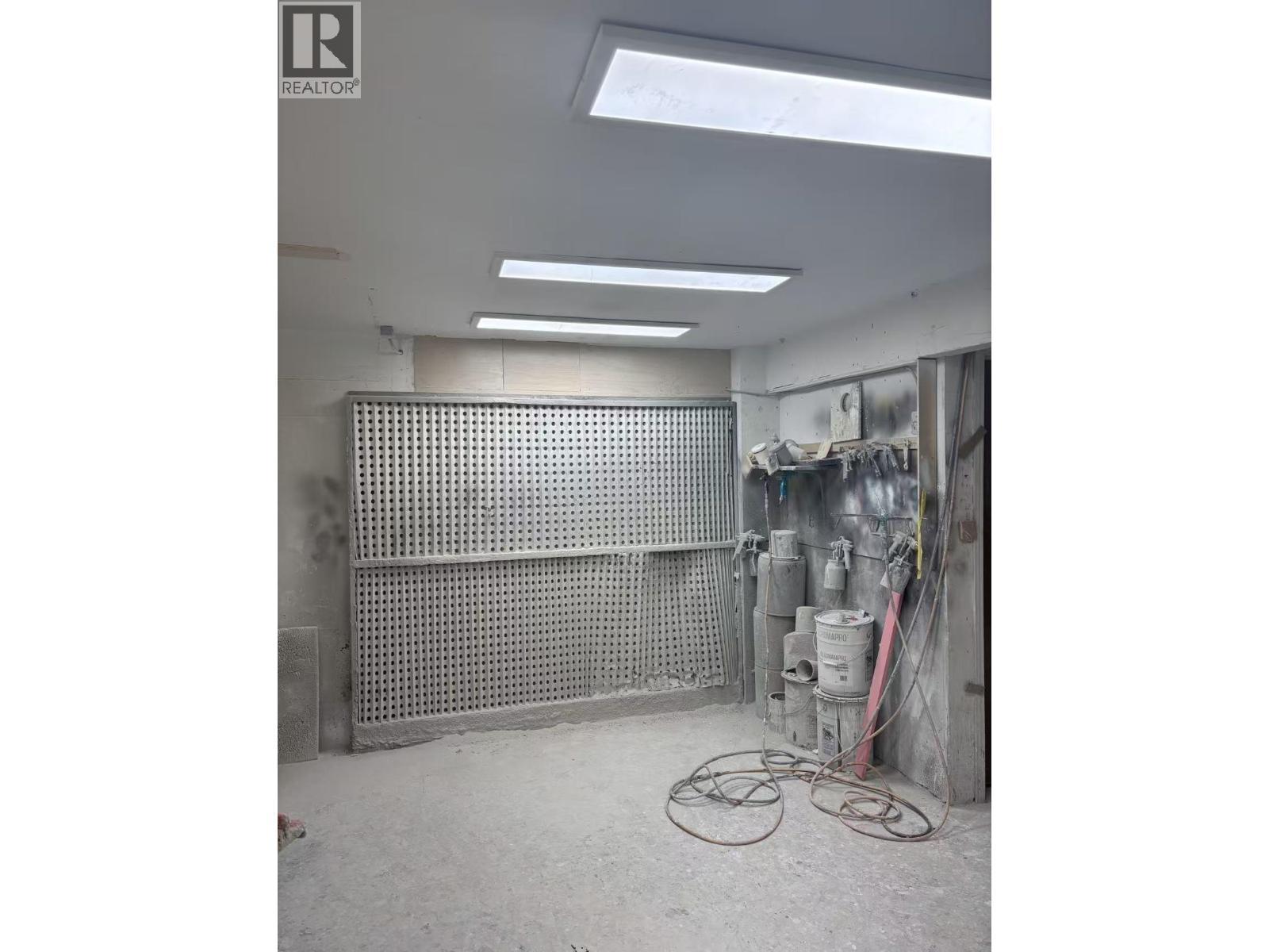 8568 Fraser Street, Vancouver, BC