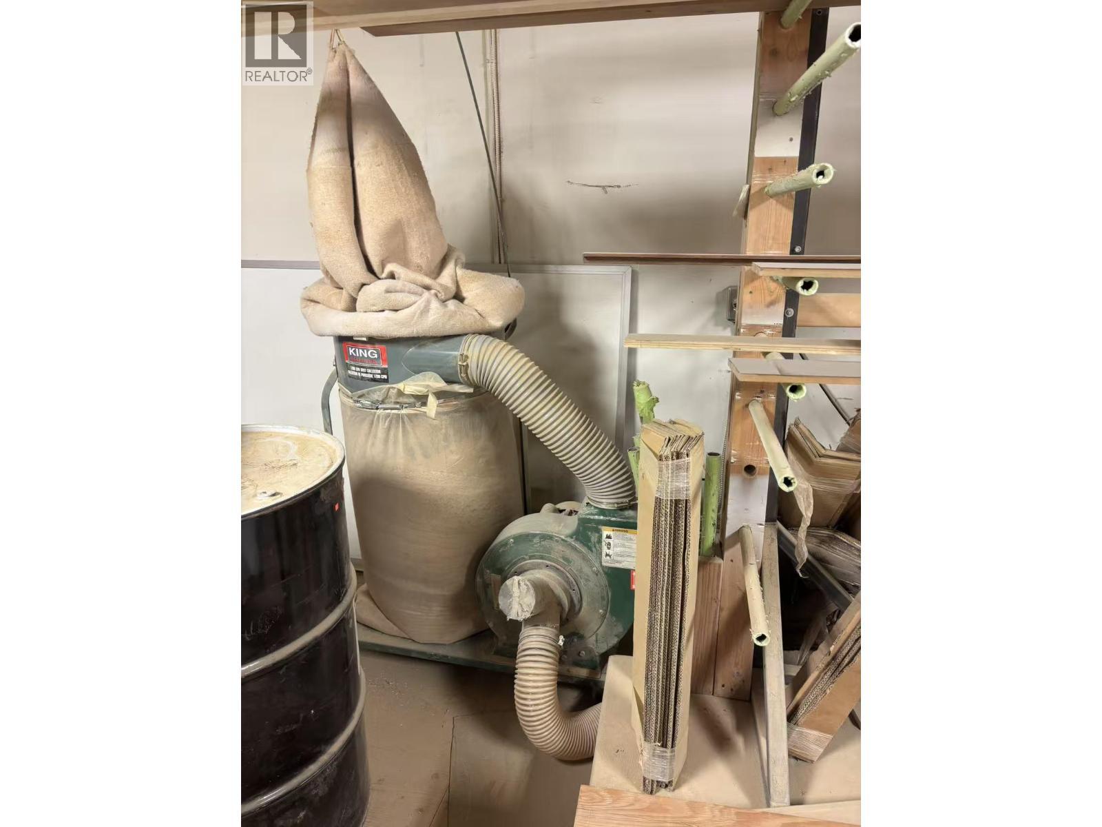 8568 Fraser Street, Vancouver, BC