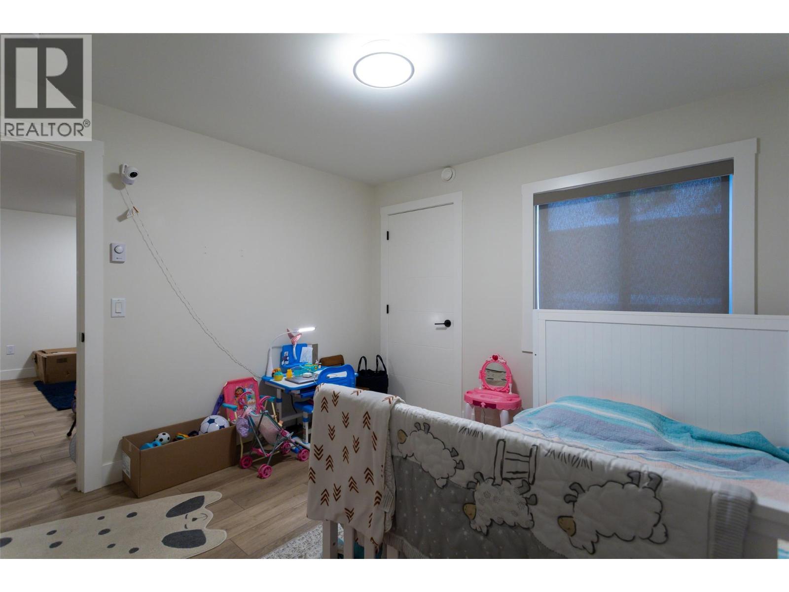 703 Carnoustie Drive, Kelowna, BC - Indoor