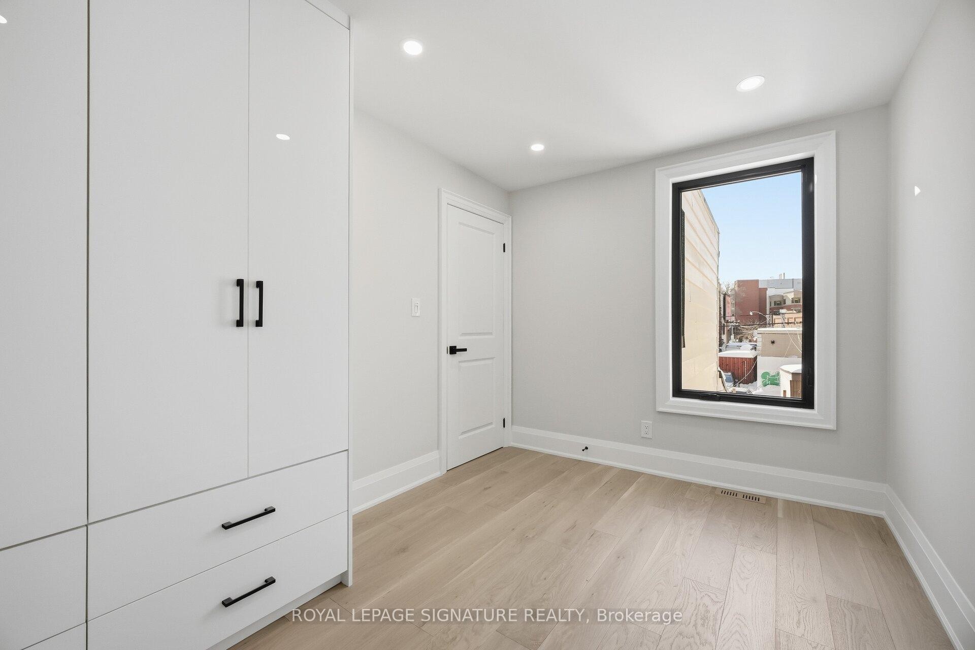 241 Maria Street, Toronto, ON - Indoor Photo Showing Other Room