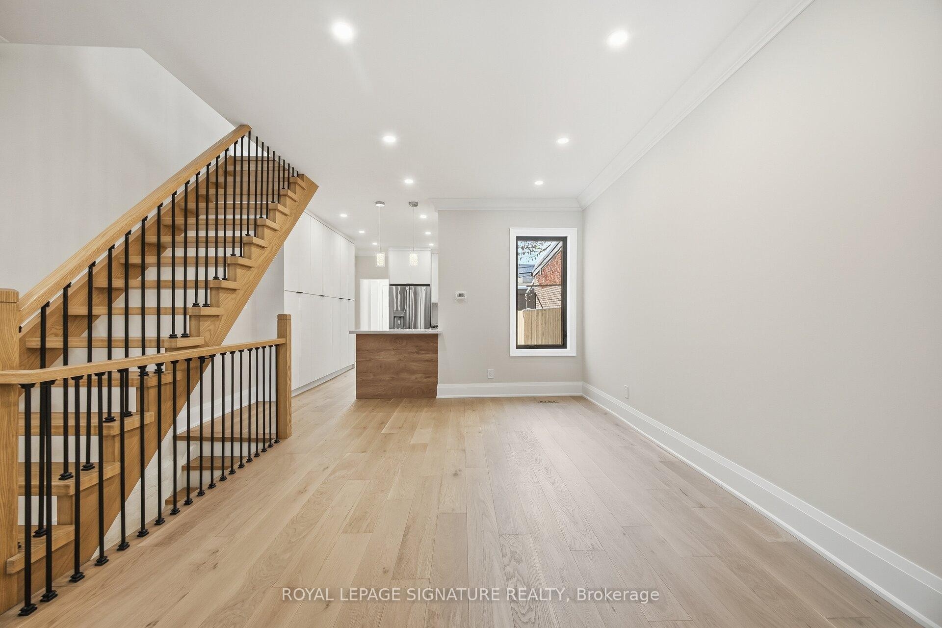 241 Maria Street, Toronto, ON - Indoor Photo Showing Other Room