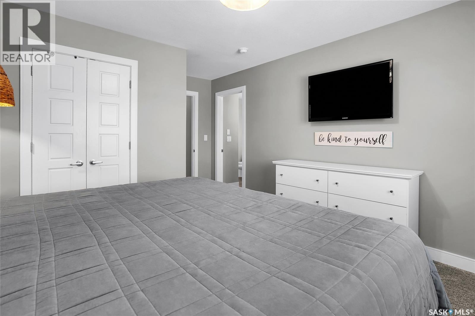 22 115 Veltkamp Crescent, Saskatoon, SK - Indoor Photo Showing Bedroom