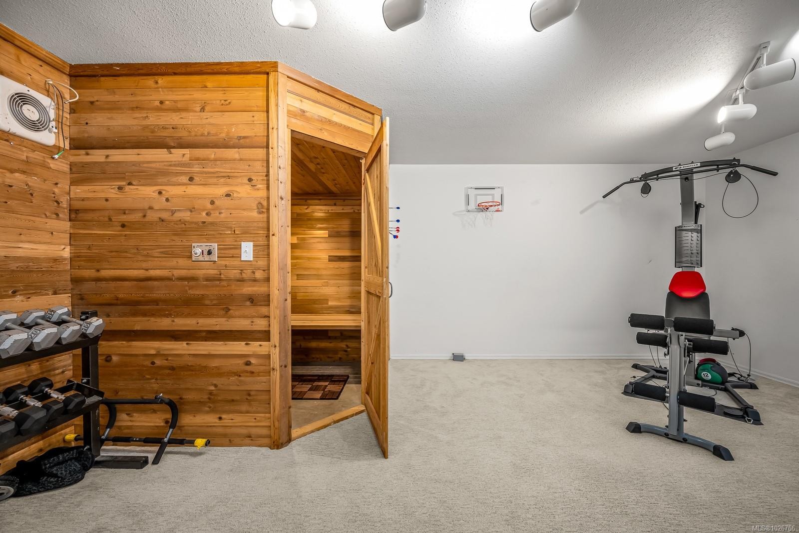 398 Panorama Cres, Courtenay, BC