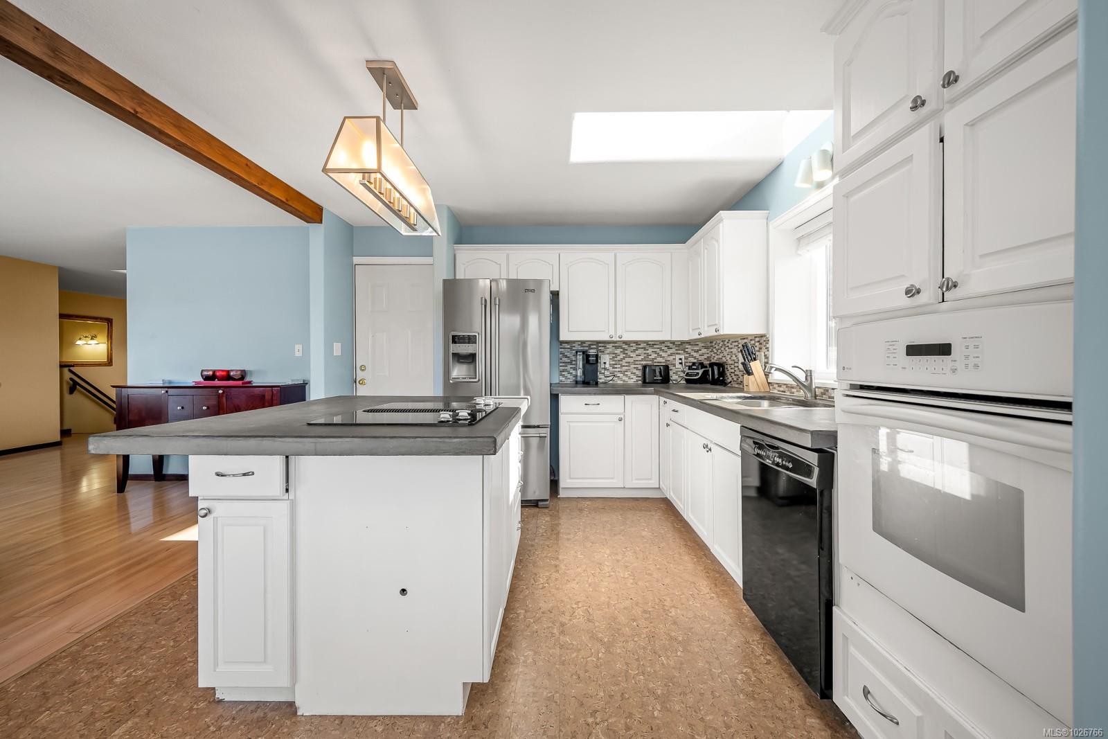 398 Panorama Cres, Courtenay, BC