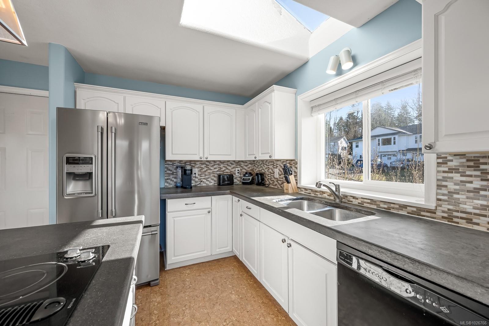 398 Panorama Cres, Courtenay, BC