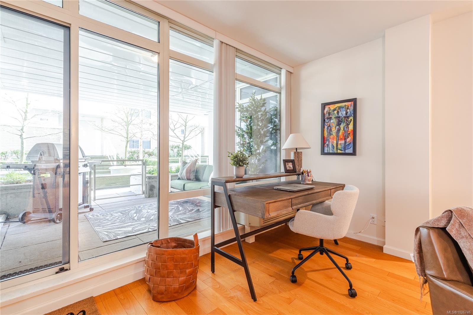 Cy04-38 Front St, Nanaimo, BC - Indoor Photo Showing Office