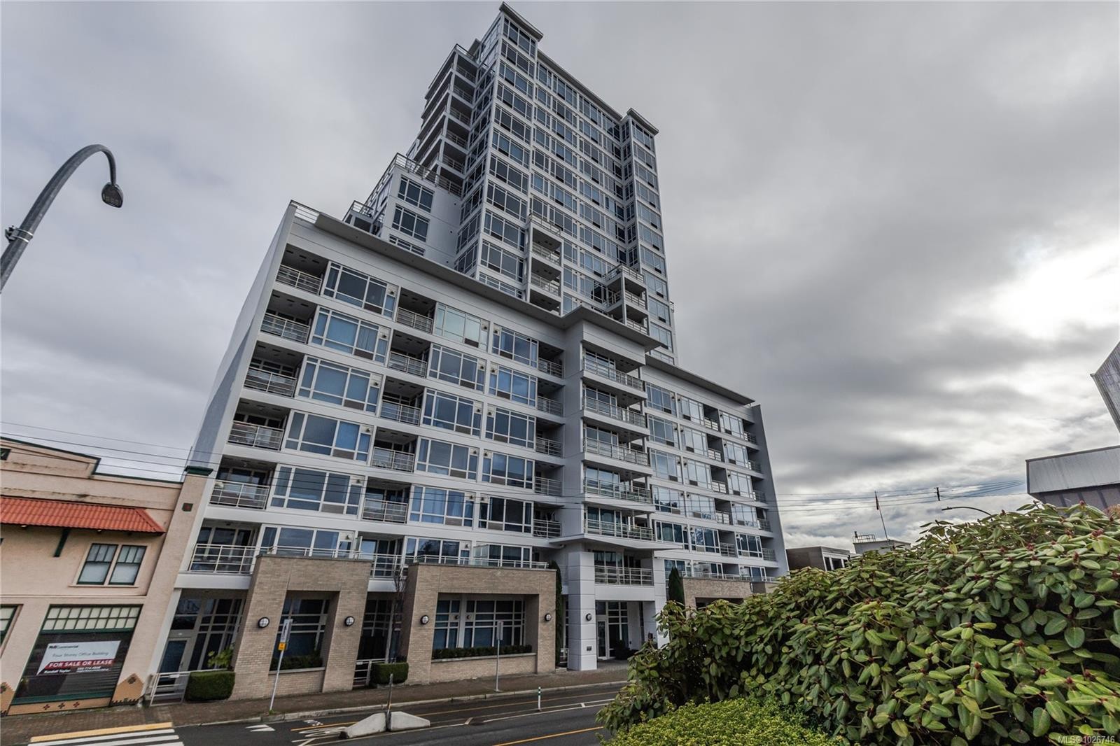 Cy04-38 Front St, Nanaimo, BC - Outdoor With Facade