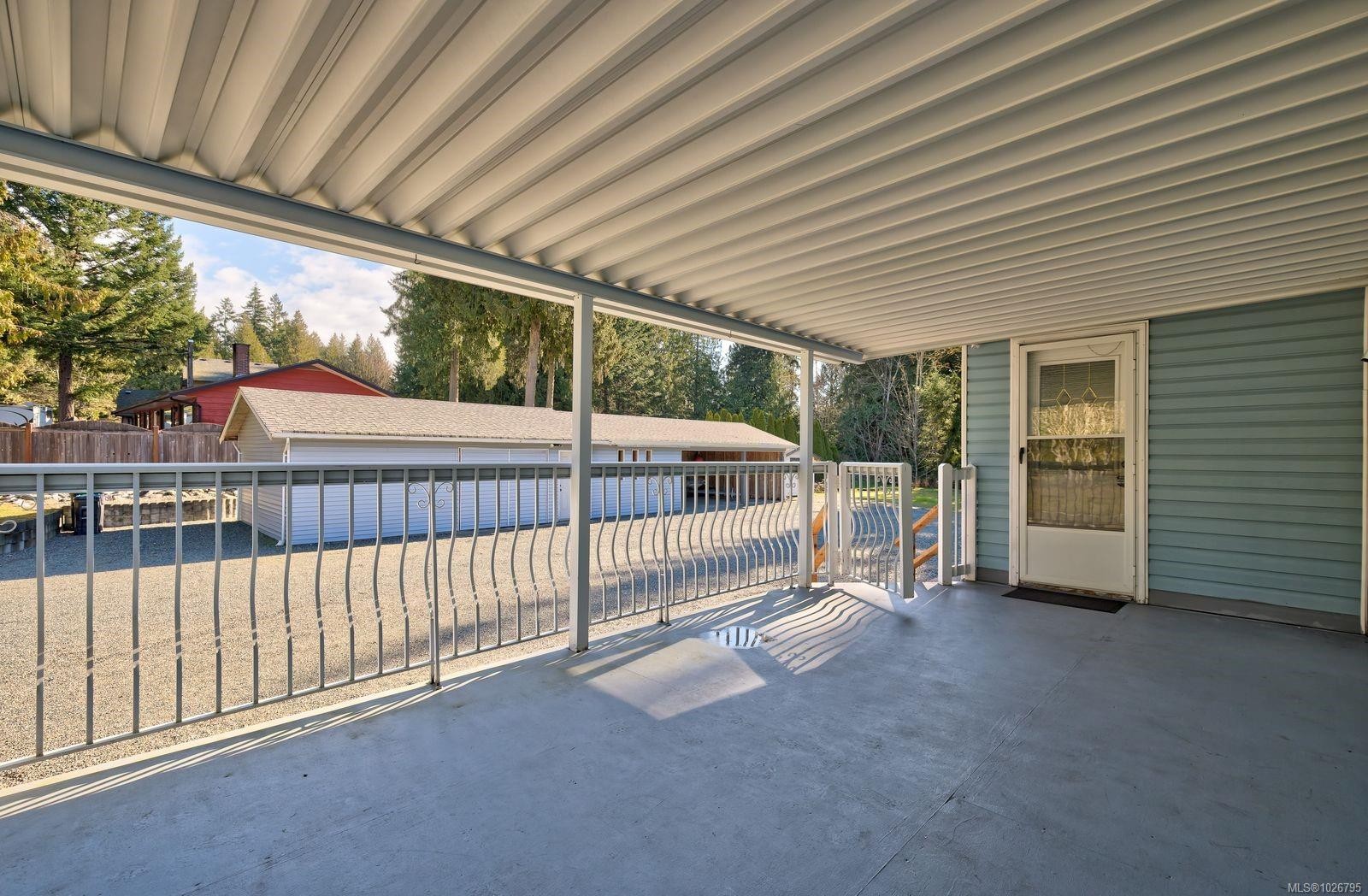 7079 Blackjack Dr, Lantzville, BC