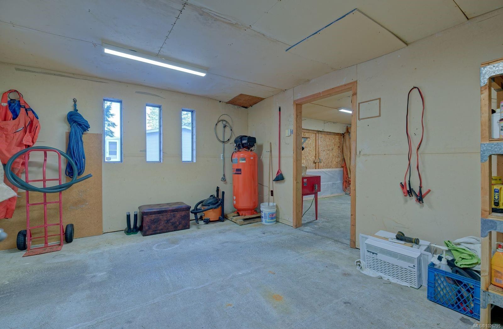 7079 Blackjack Dr, Lantzville, BC