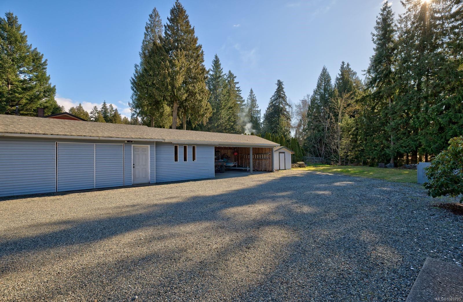 7079 Blackjack Dr, Lantzville, BC