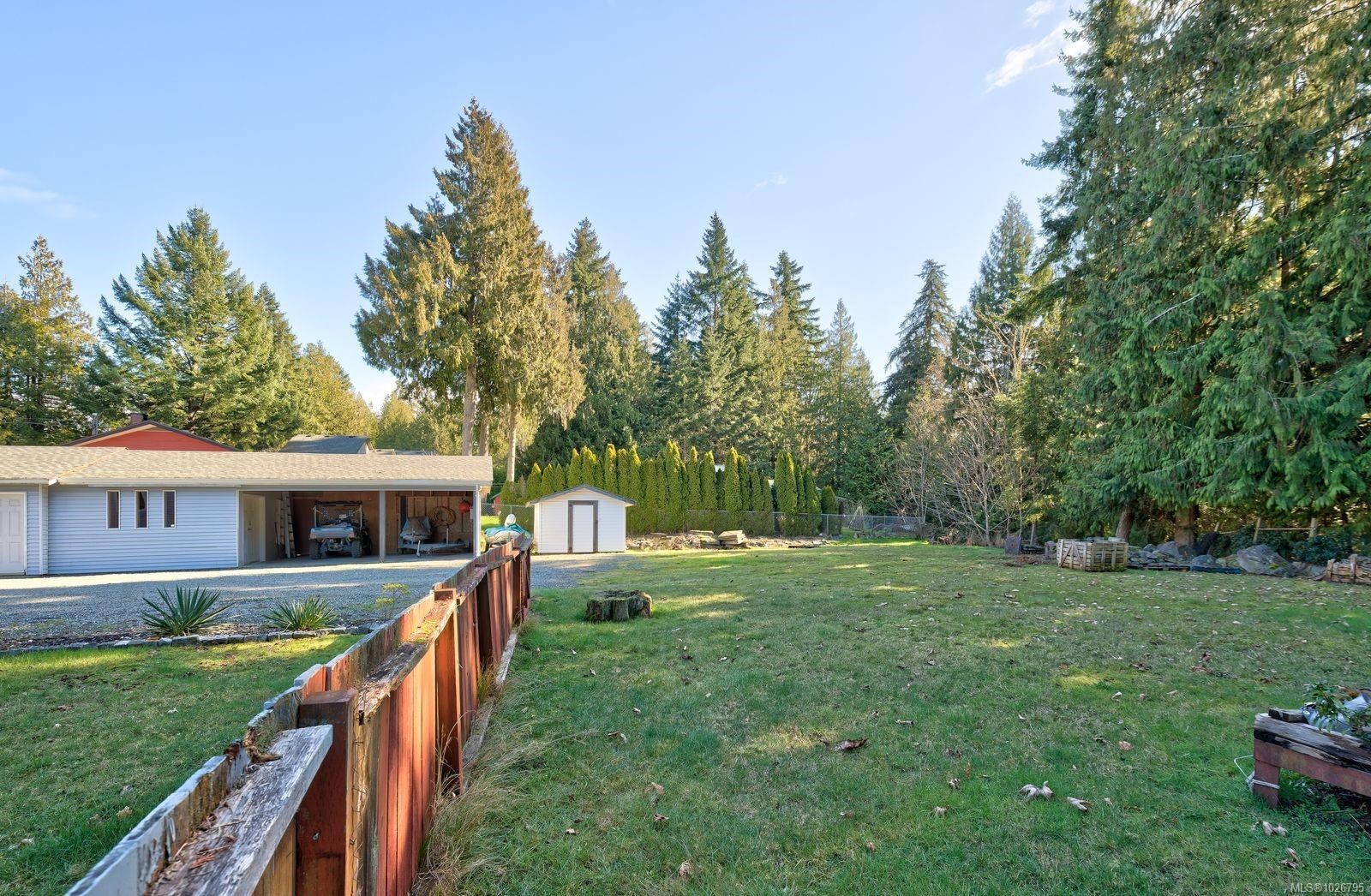 7079 Blackjack Dr, Lantzville, BC