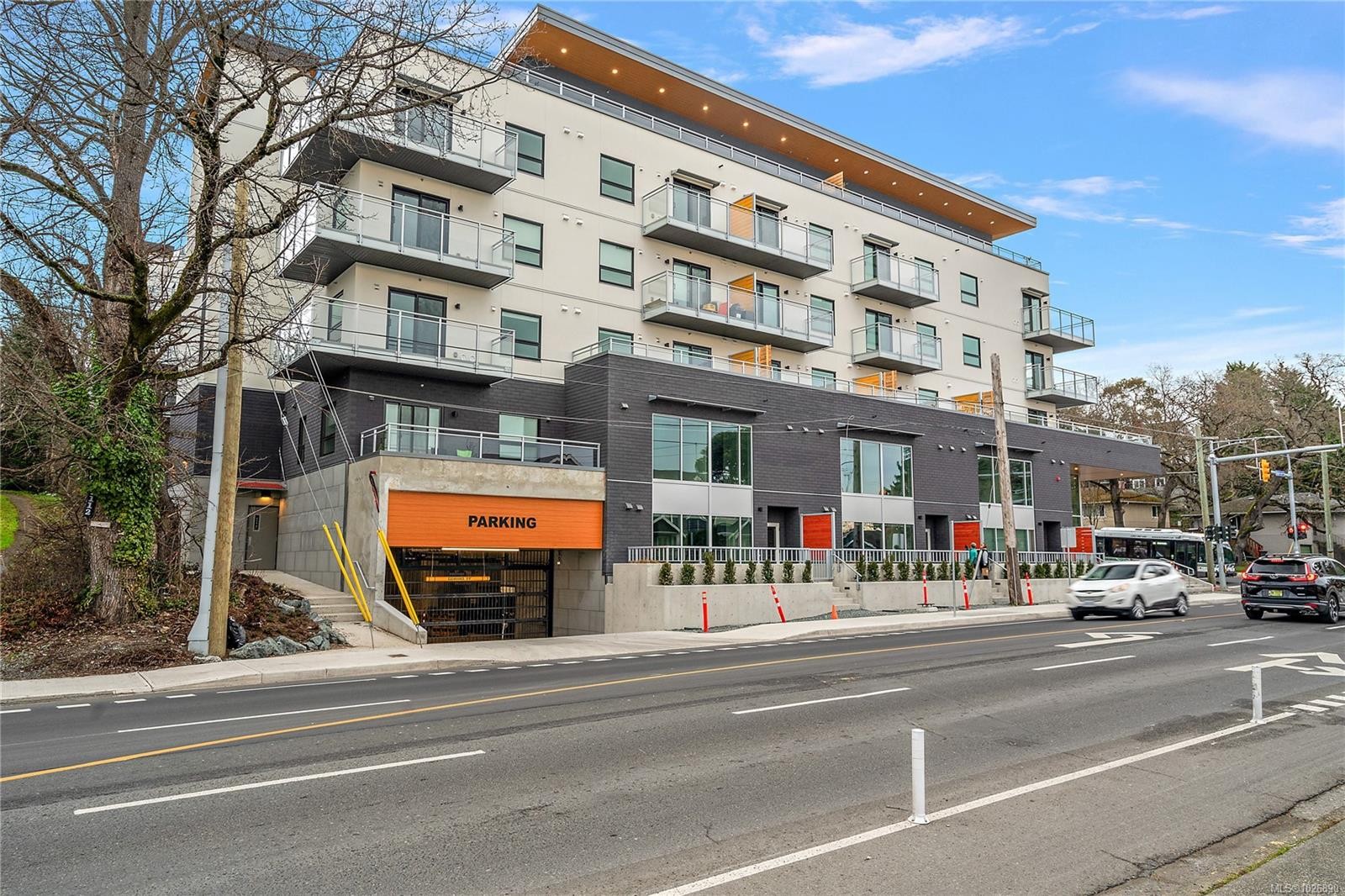 203-1102 Esquimalt Rd, Esquimalt, BC - Outdoor With Balcony