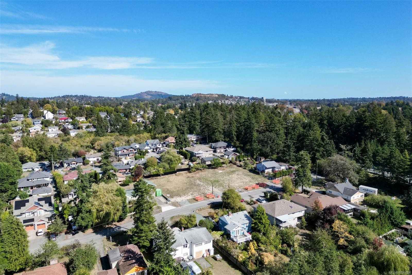 710 Violet Ave, Saanich, BC