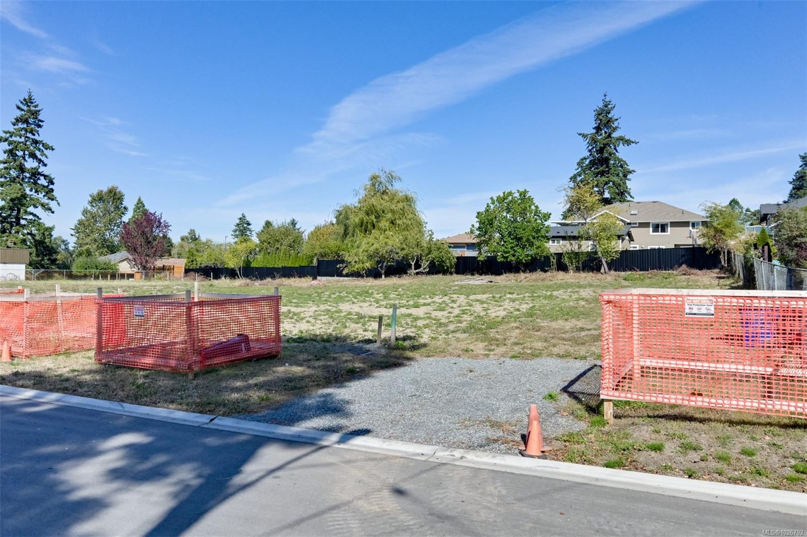 710 Violet Ave, Saanich, BC