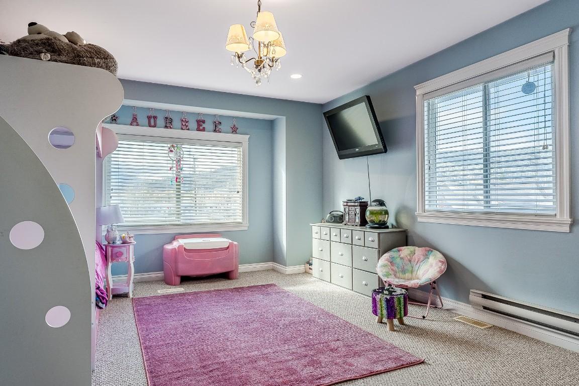 2240 Jackson Avenue, Merritt, BC - Indoor Photo Showing Bathroom