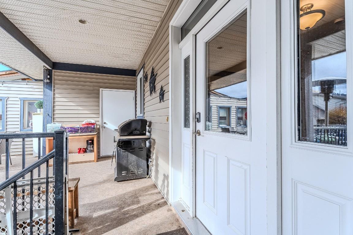 2240 Jackson Avenue, Merritt, BC - Outdoor With Exterior